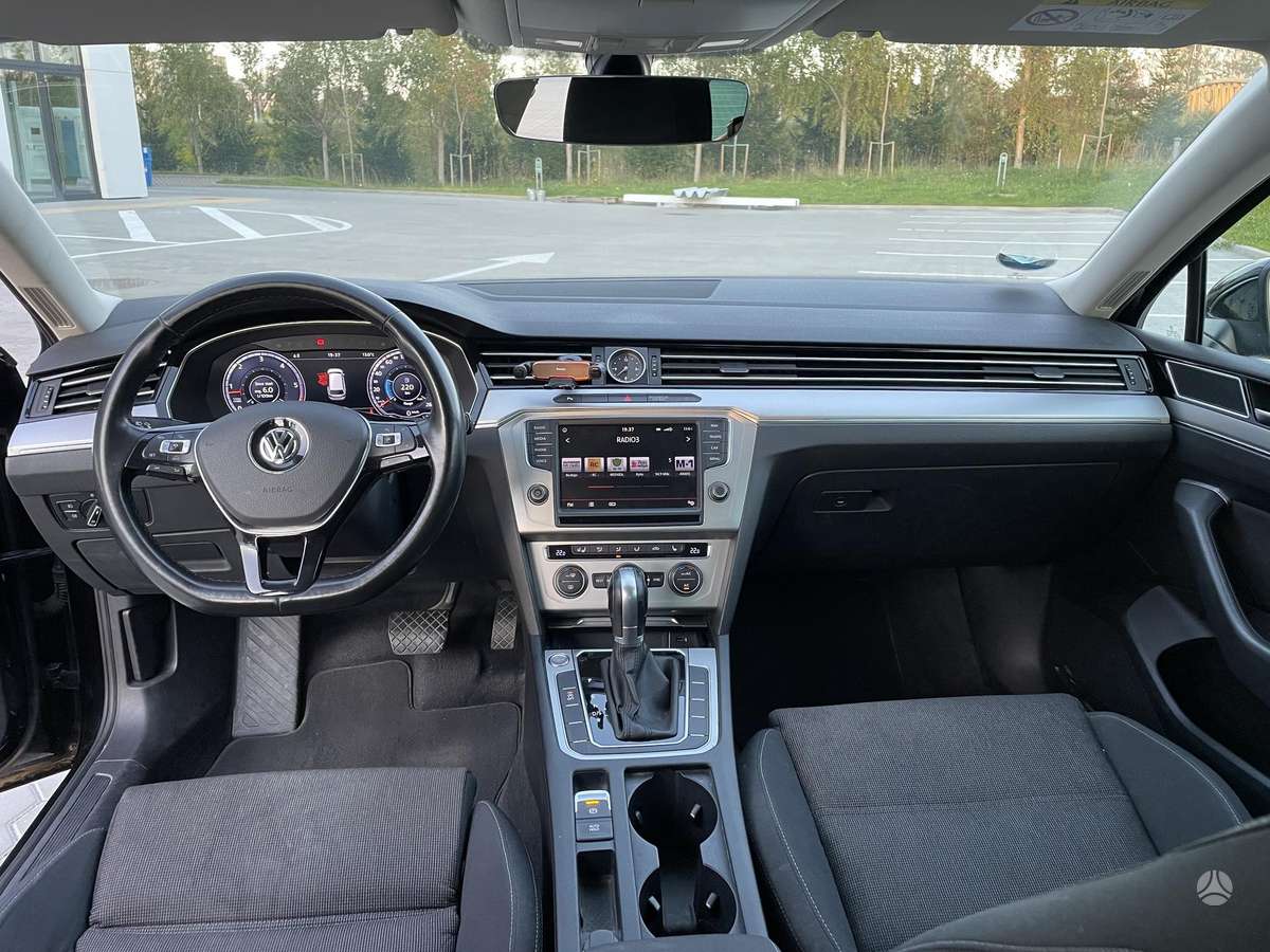 Volkswagen Passat, 2.0 l., Универсал