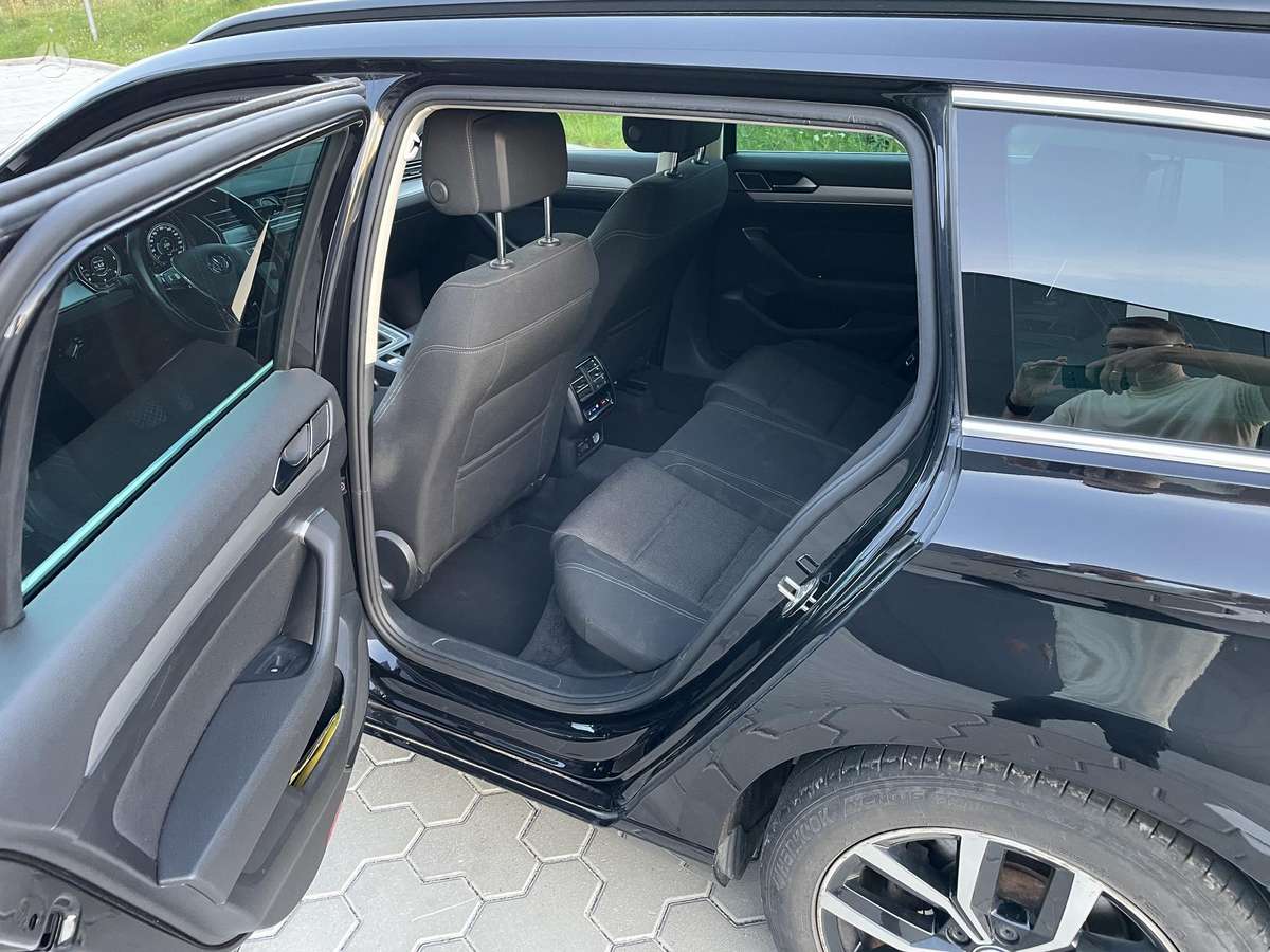 Volkswagen Passat, 2.0 l., Универсал