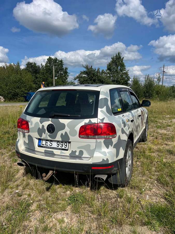 Volkswagen Touareg - 4
