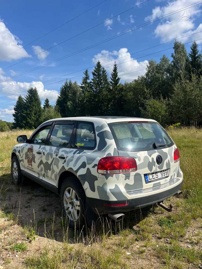 Volkswagen Touareg - 3