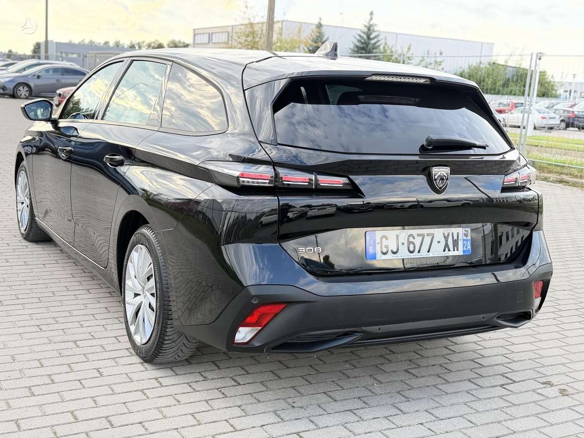 Peugeot 308, 1.2 l., Универсал