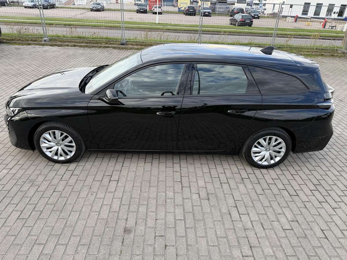 Peugeot 308, 1.2 l., Универсал