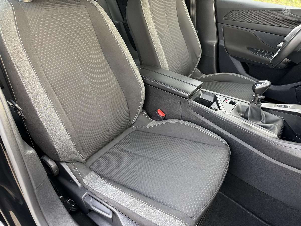 Peugeot 308, 1.2 l., Универсал