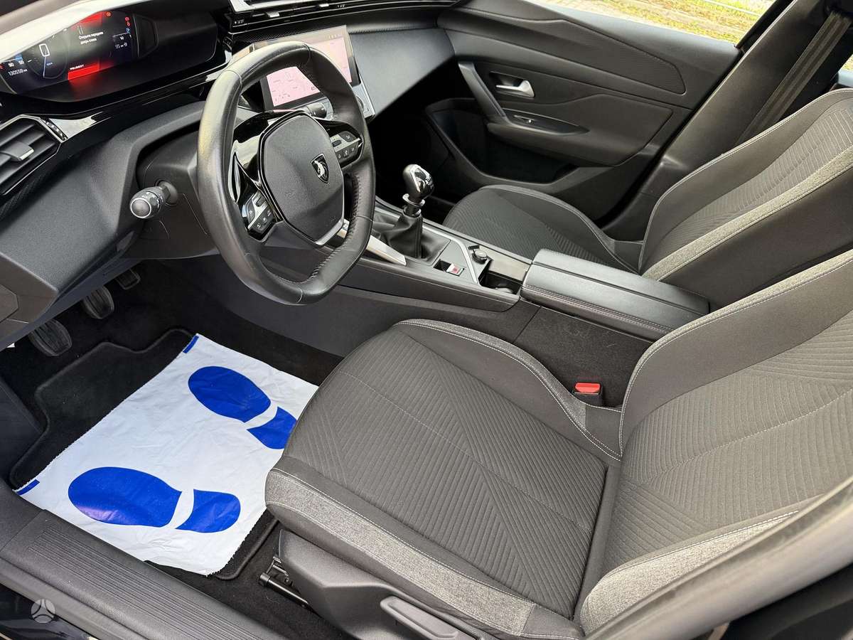 Peugeot 308, 1.2 l., Универсал
