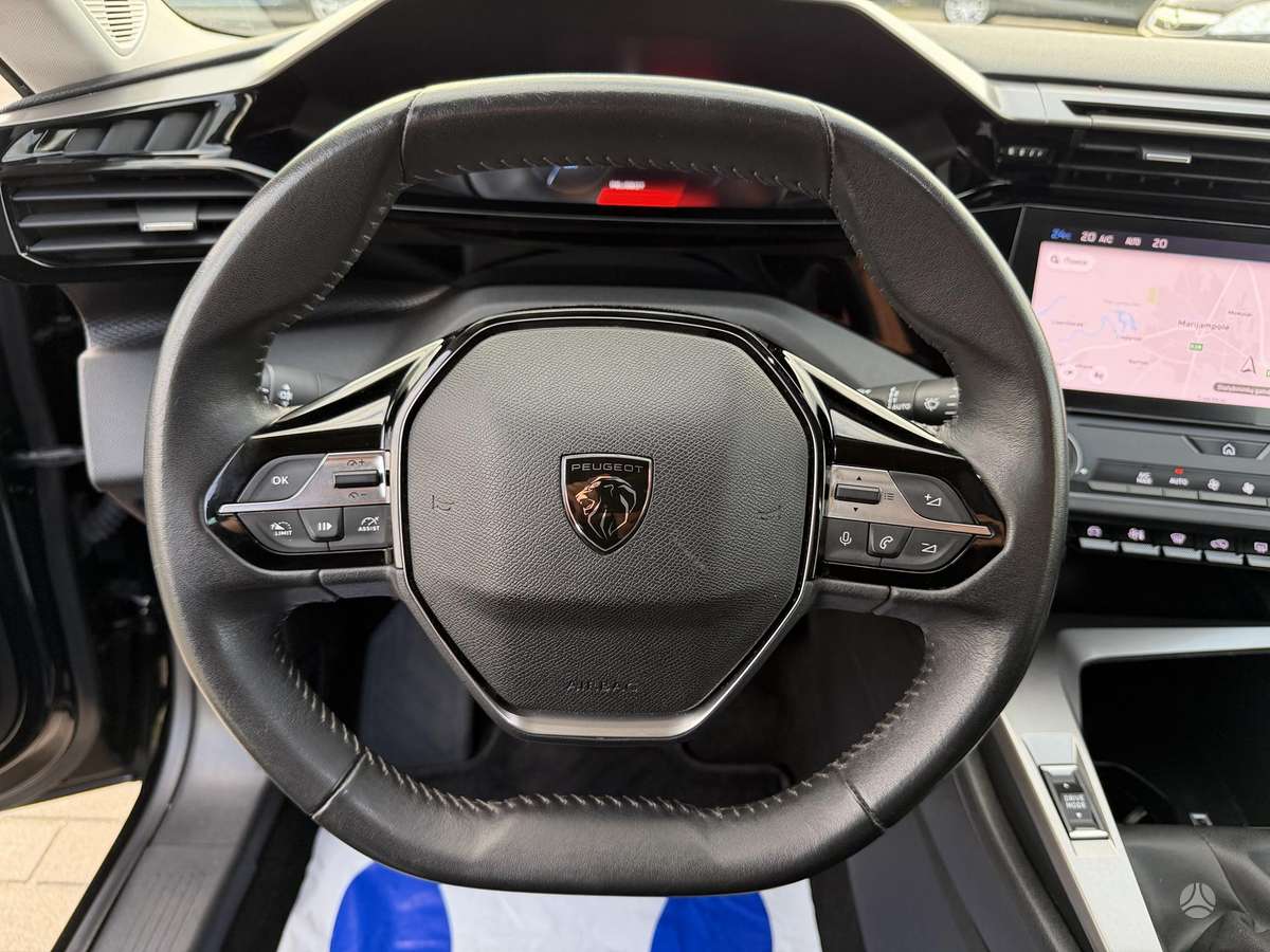 Peugeot 308, 1.2 l., Универсал