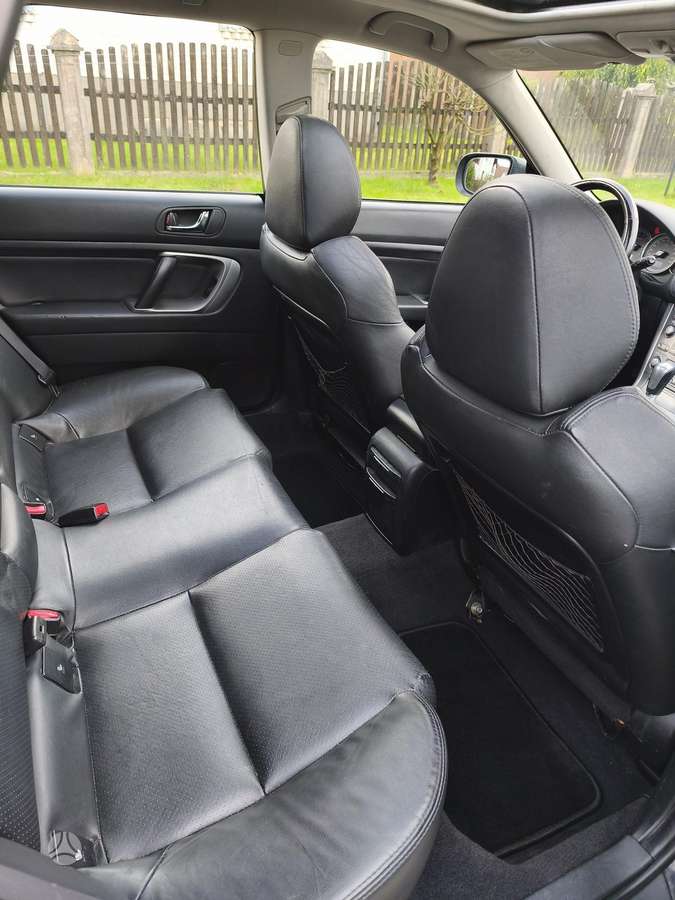 Subaru Legacy, 2.5 l., Универсал