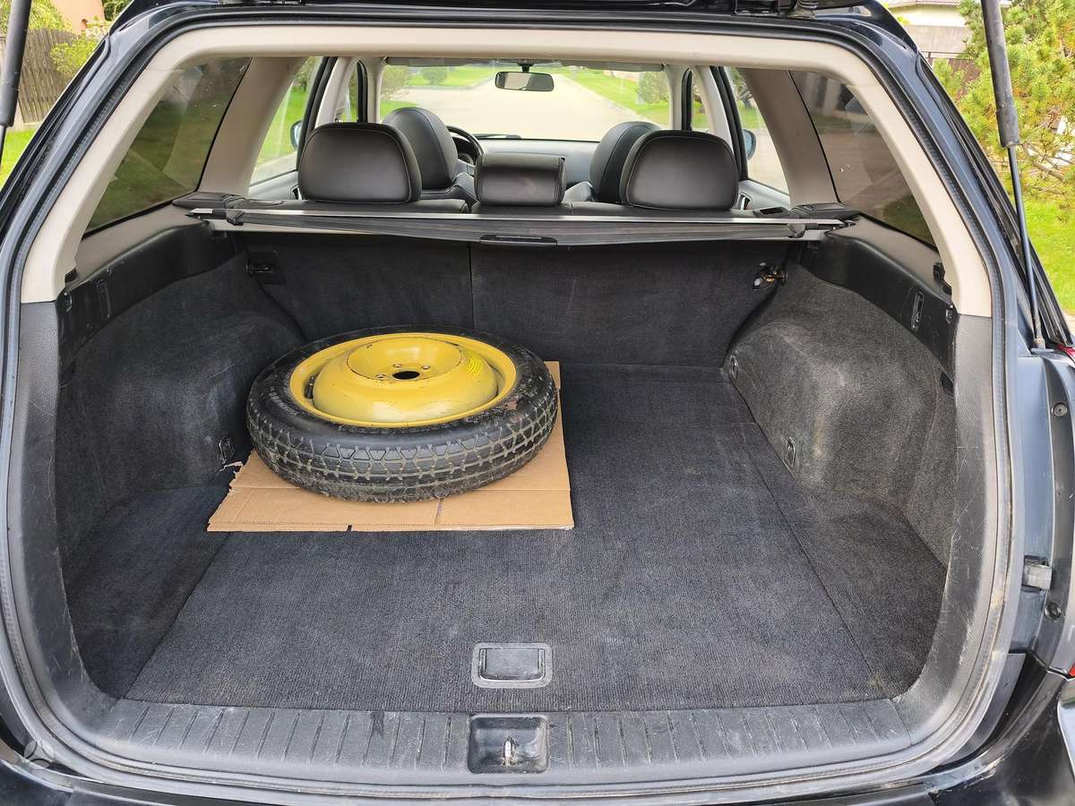Subaru Legacy, 2.5 l., Универсал