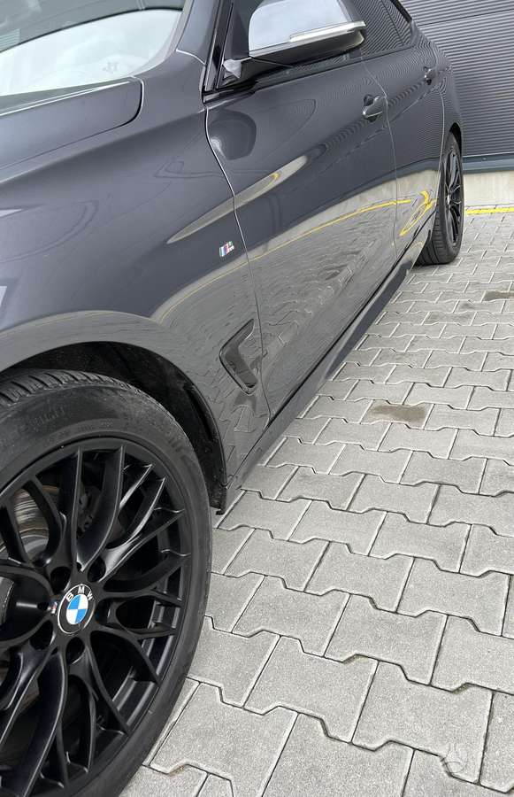 BMW 325, 2.0 l., Седан