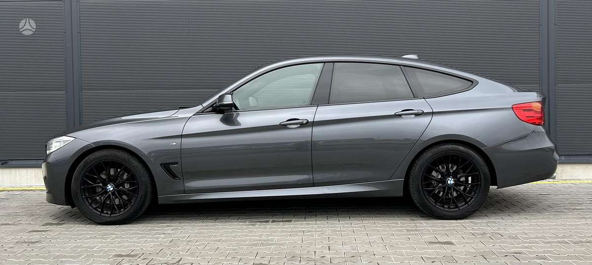 BMW 325, 2.0 l., Седан