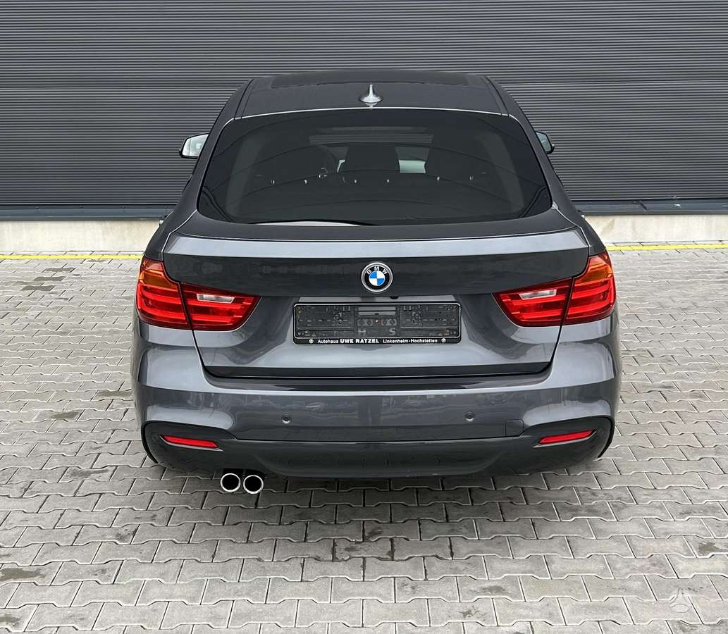 BMW 325, 2.0 l., Седан
