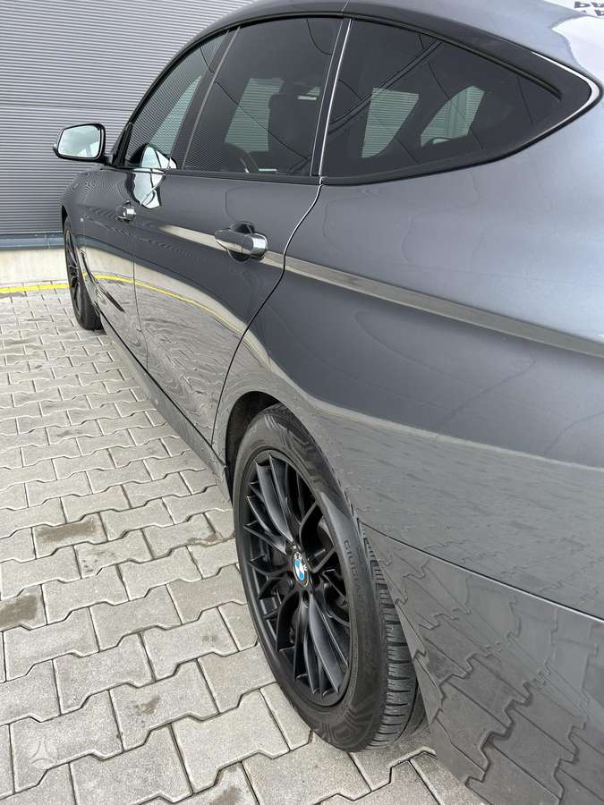 BMW 325, 2.0 l., Седан