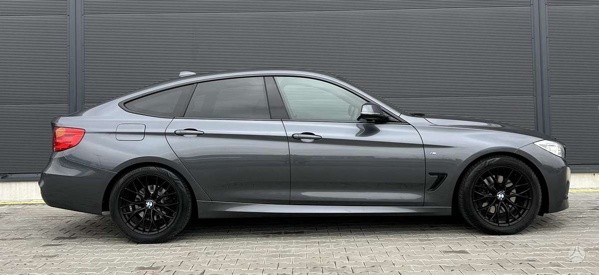 BMW 325, 2.0 l., Седан