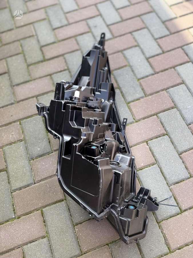 Toyota C-HR, 81185F4220, lights