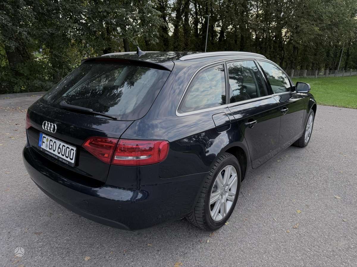 Audi A4, 2.0 l., Универсал
