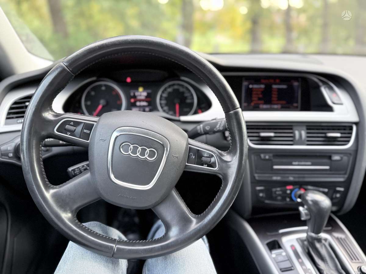 Audi A4, 2.0 l., Универсал