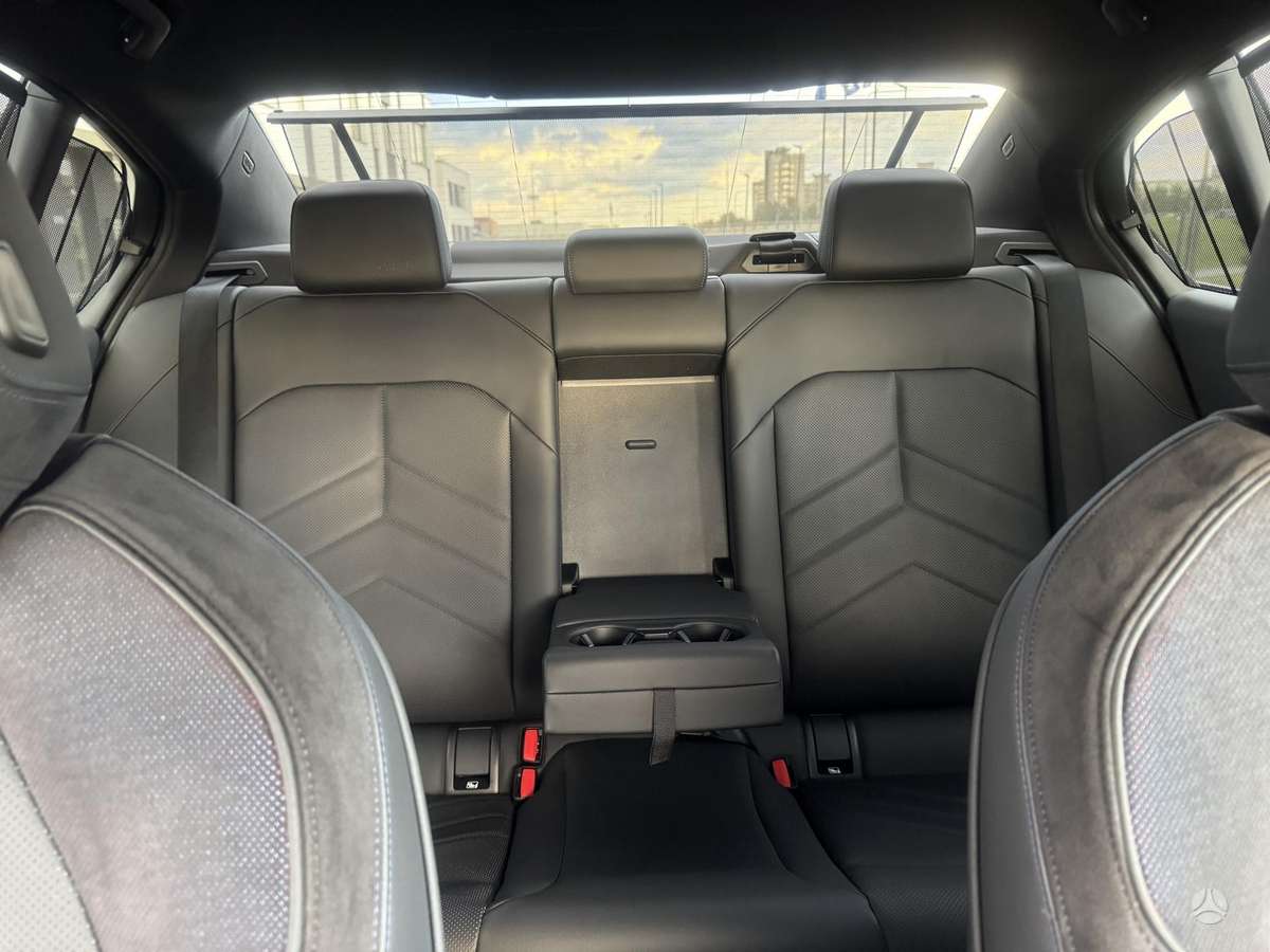 BMW 520, 2.0 l., Седан