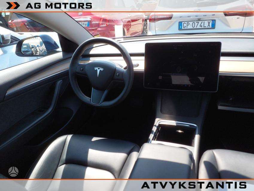 Tesla Model 3, Хэтчбек