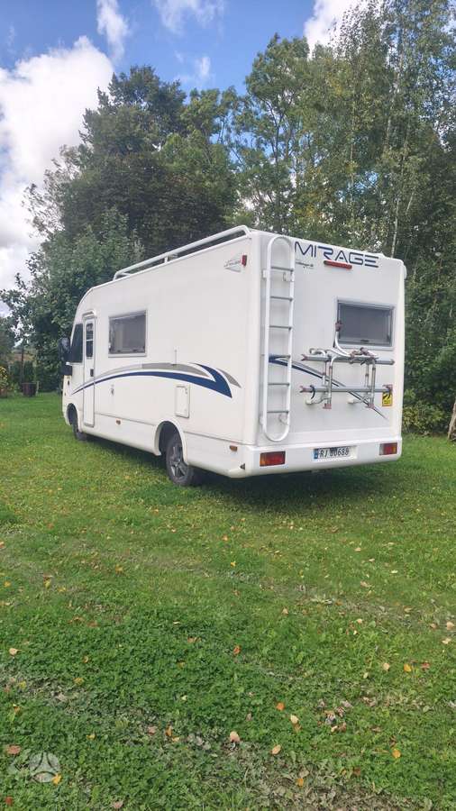 Fiat Mirage - Alaska, campers