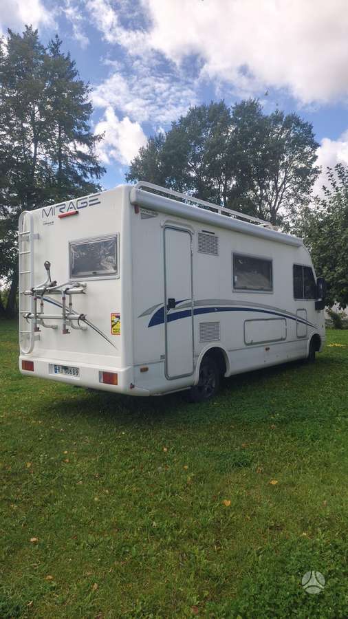 Fiat Mirage - Alaska, campers