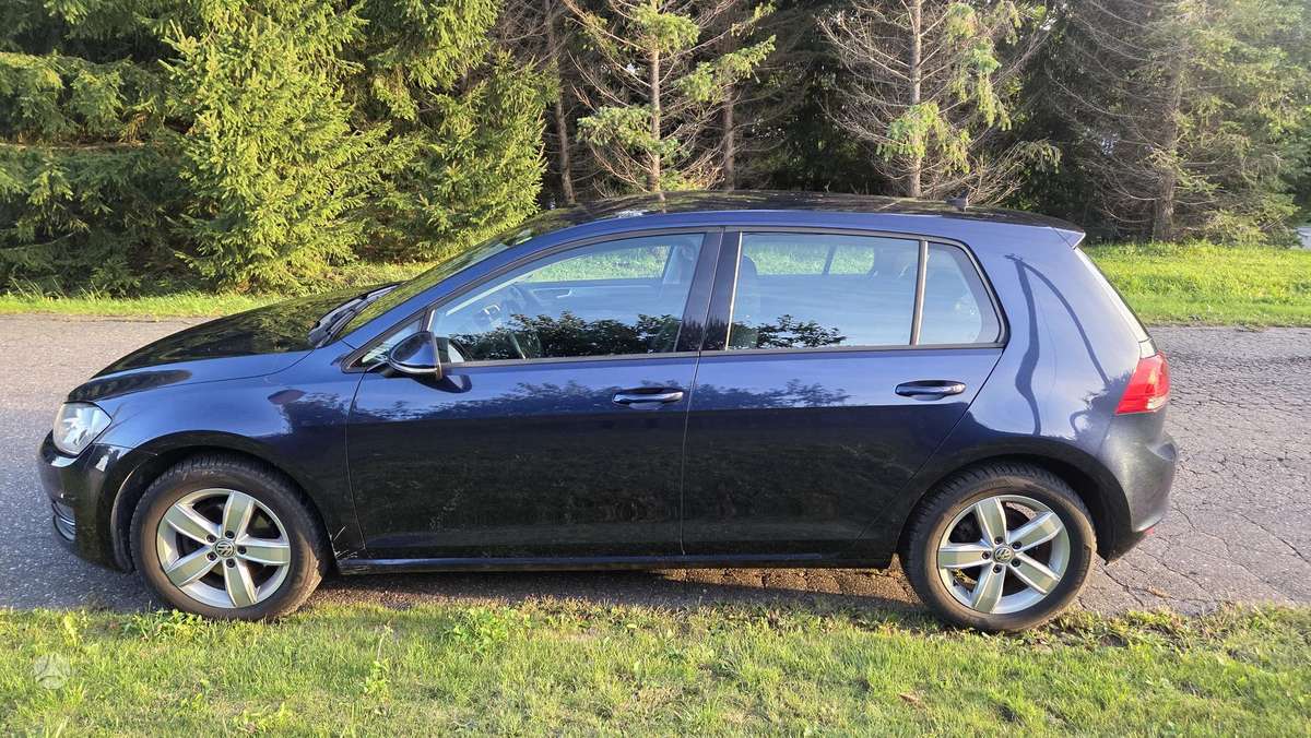 Volkswagen Golf - 3