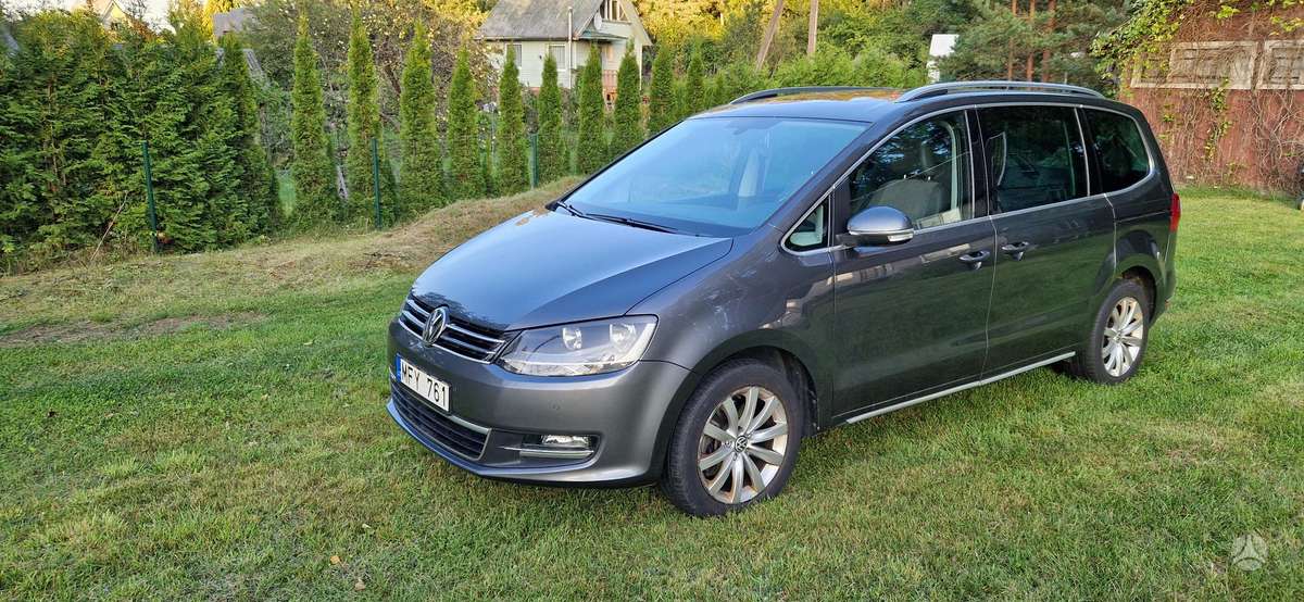 Volkswagen Sharan - 1
