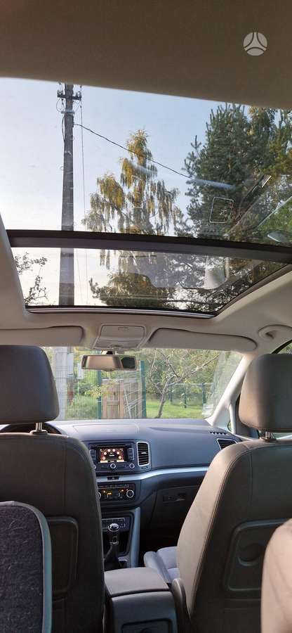 Volkswagen Sharan - 11