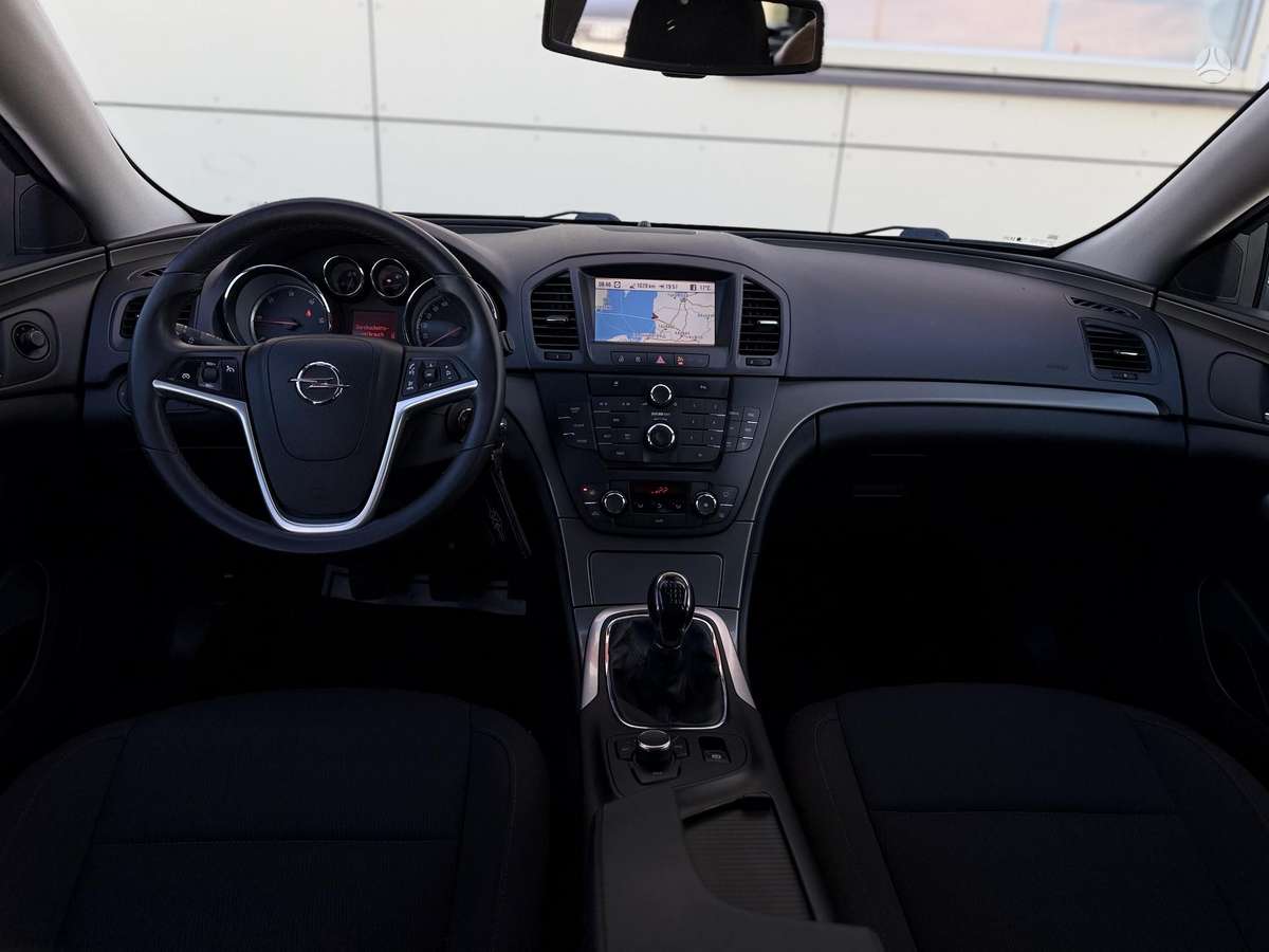 Opel Insignia, 2.0 l., Универсал