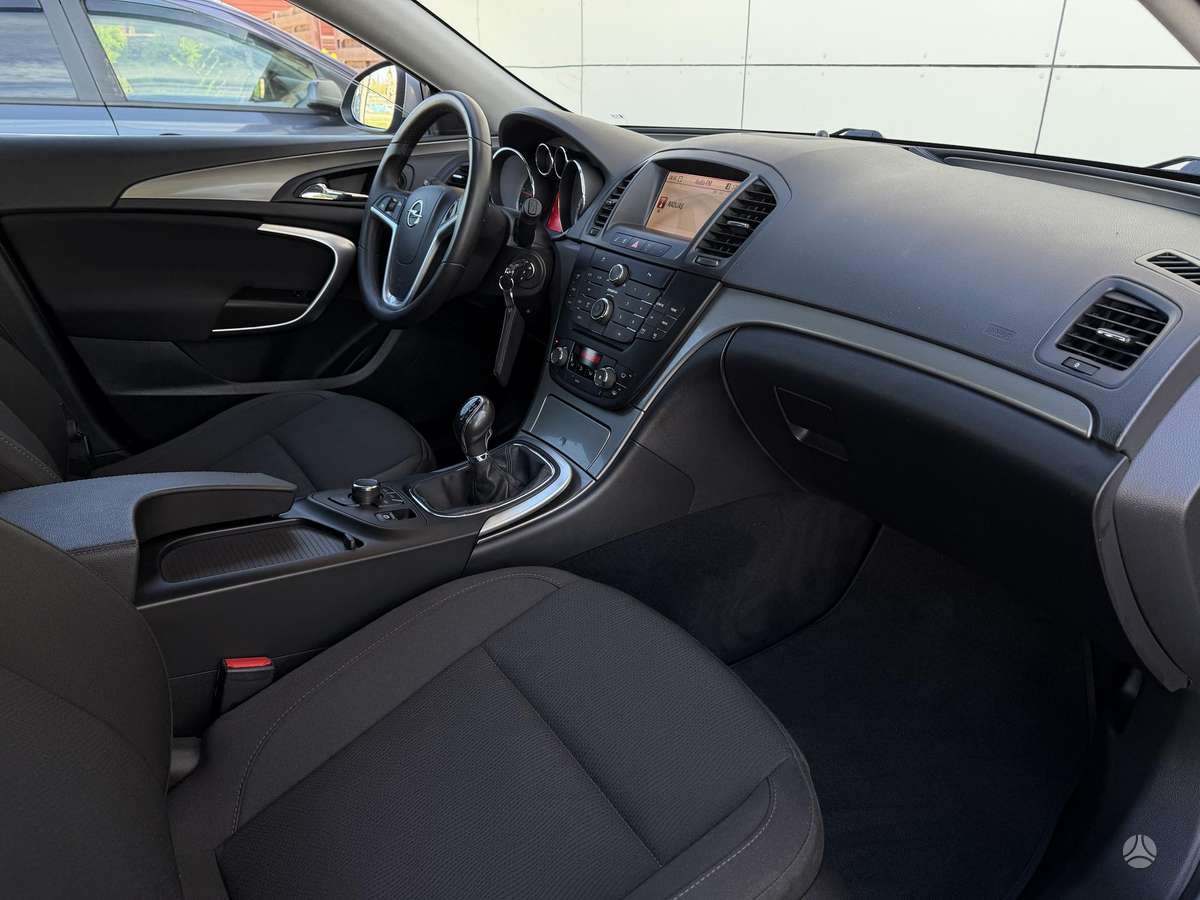 Opel Insignia, 2.0 l., Универсал