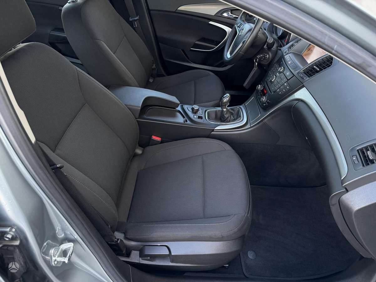 Opel Insignia, 2.0 l., Универсал