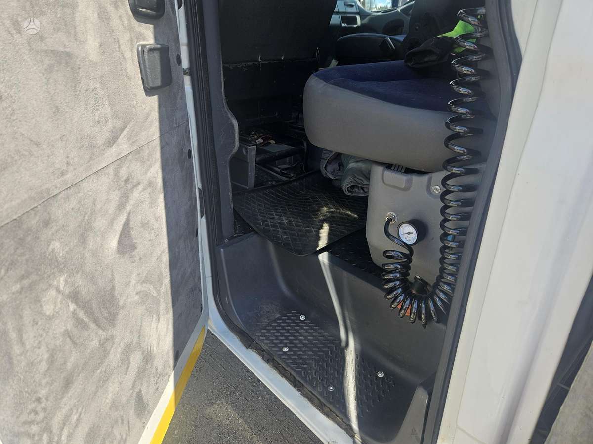 Iveco Daily, 3.0 l., hatchback
