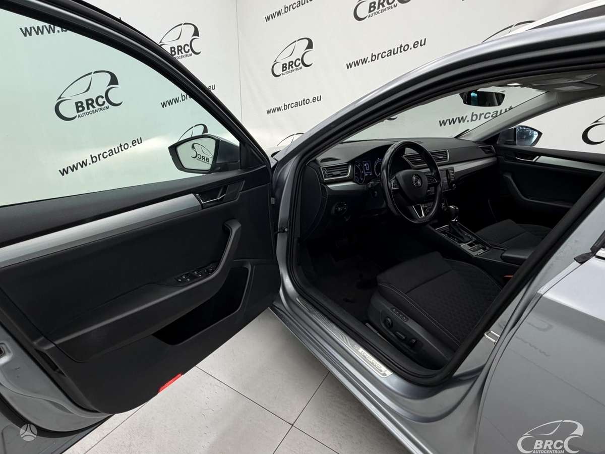 Skoda Superb, 1.6 l., Универсал