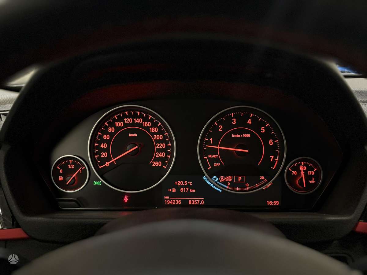 BMW 330, 2.0 l., Универсал