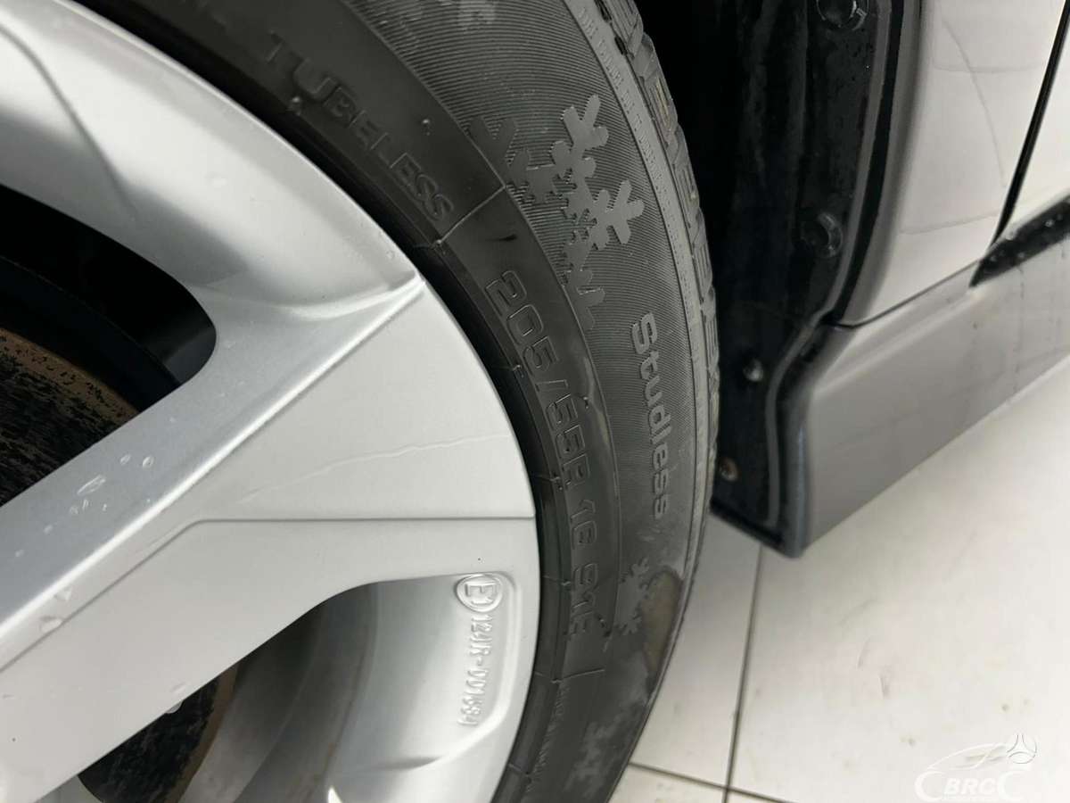 Nissan Leaf, 40 kWh, hatchback