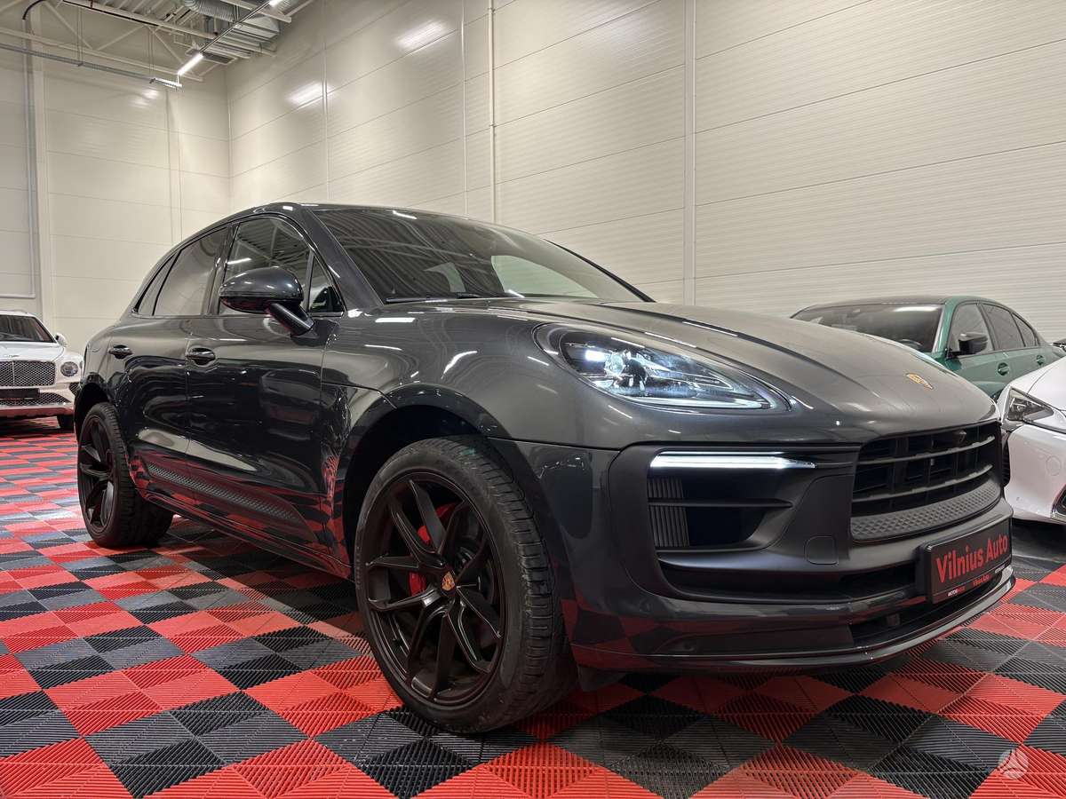 Porsche Macan - 3