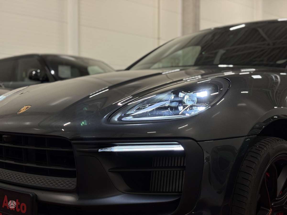 Porsche Macan - 7
