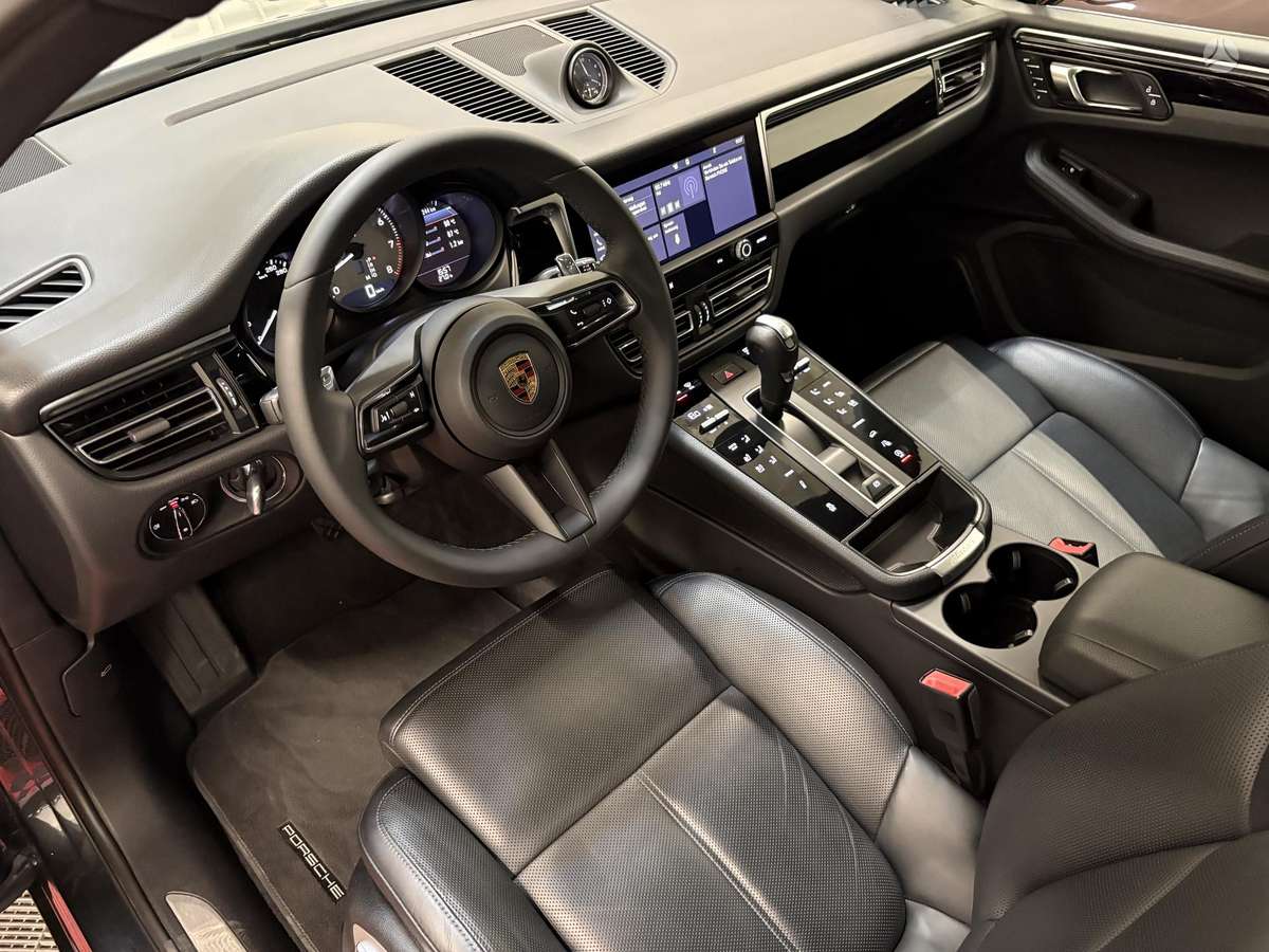 Porsche Macan - 11