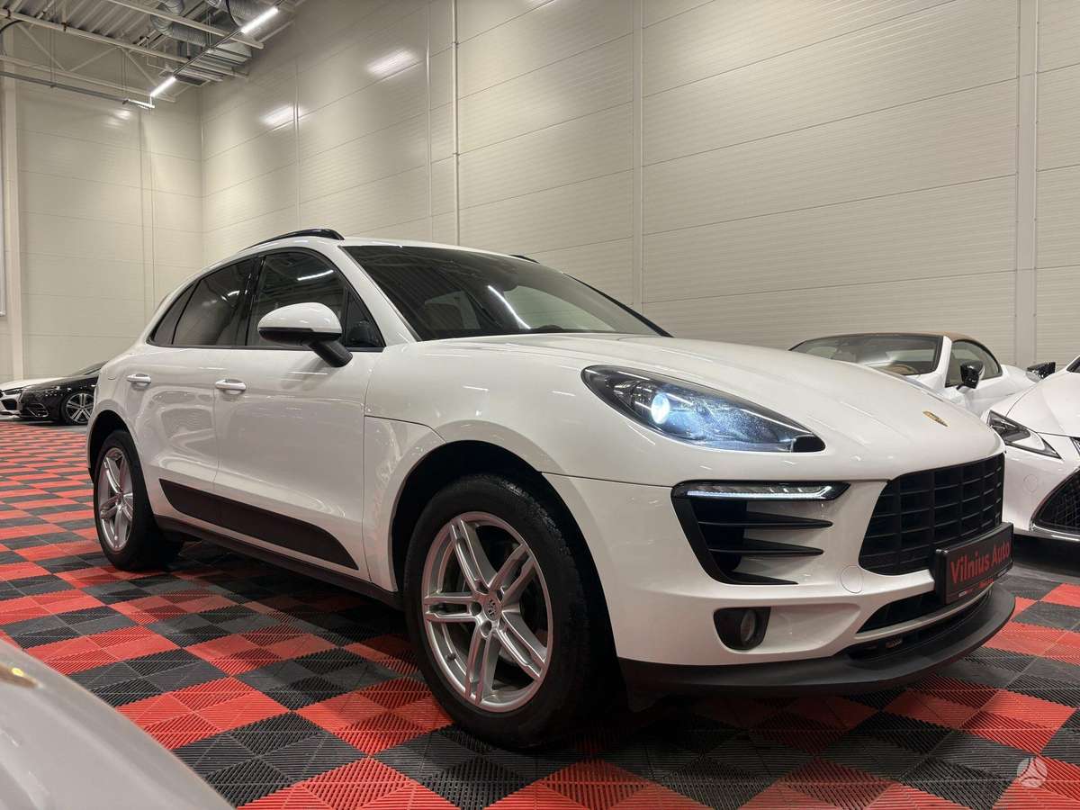 Porsche Macan, 2.0 l., off-road / crossover