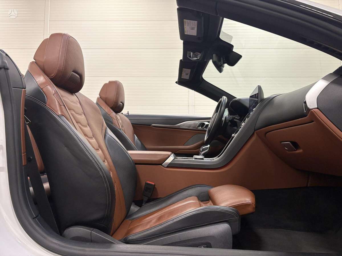BMW 840, 3.0 l., Кабриолет