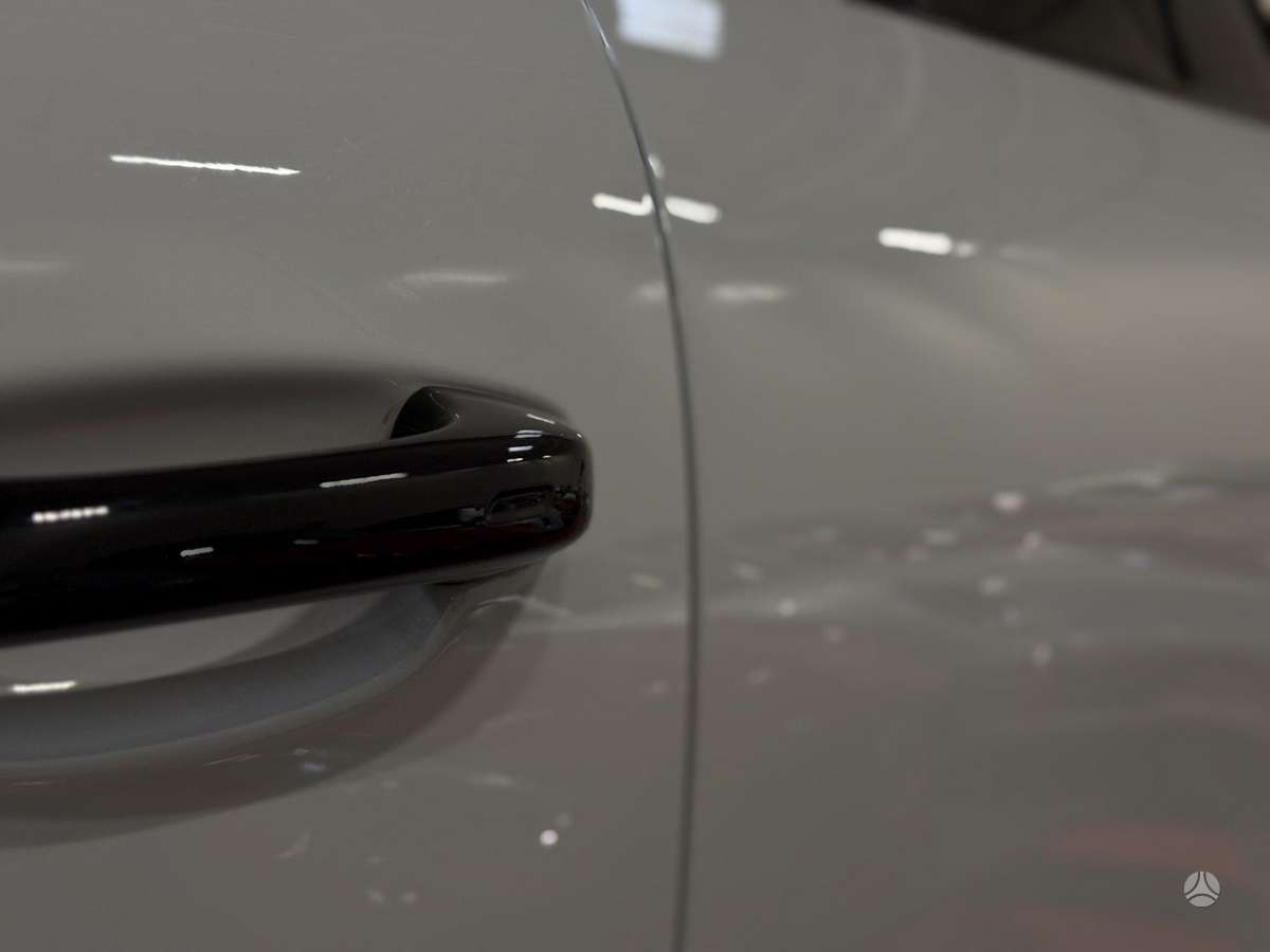 Porsche Cayenne - 10