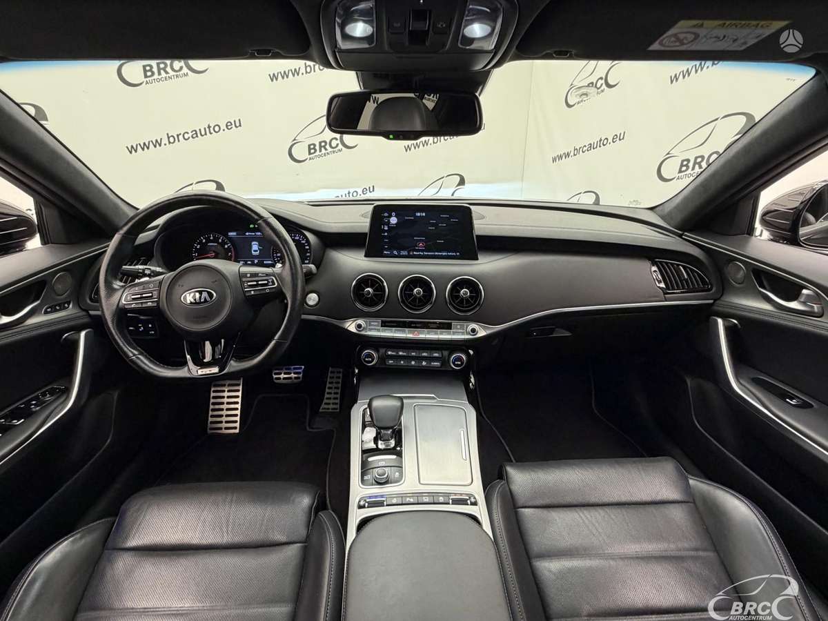 Kia Stinger, 3.3 l., Седан