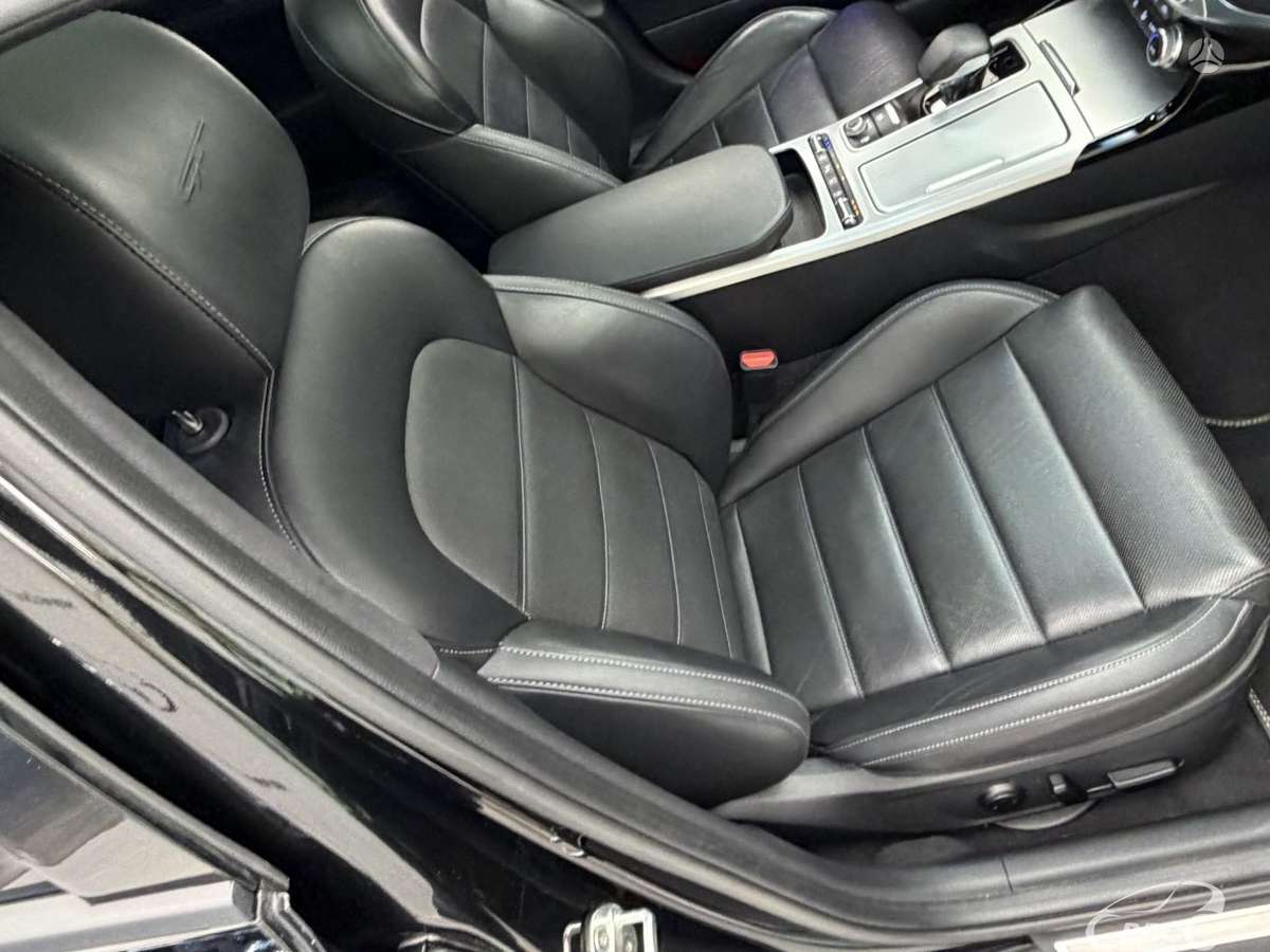 Kia Stinger, 3.3 l., Седан