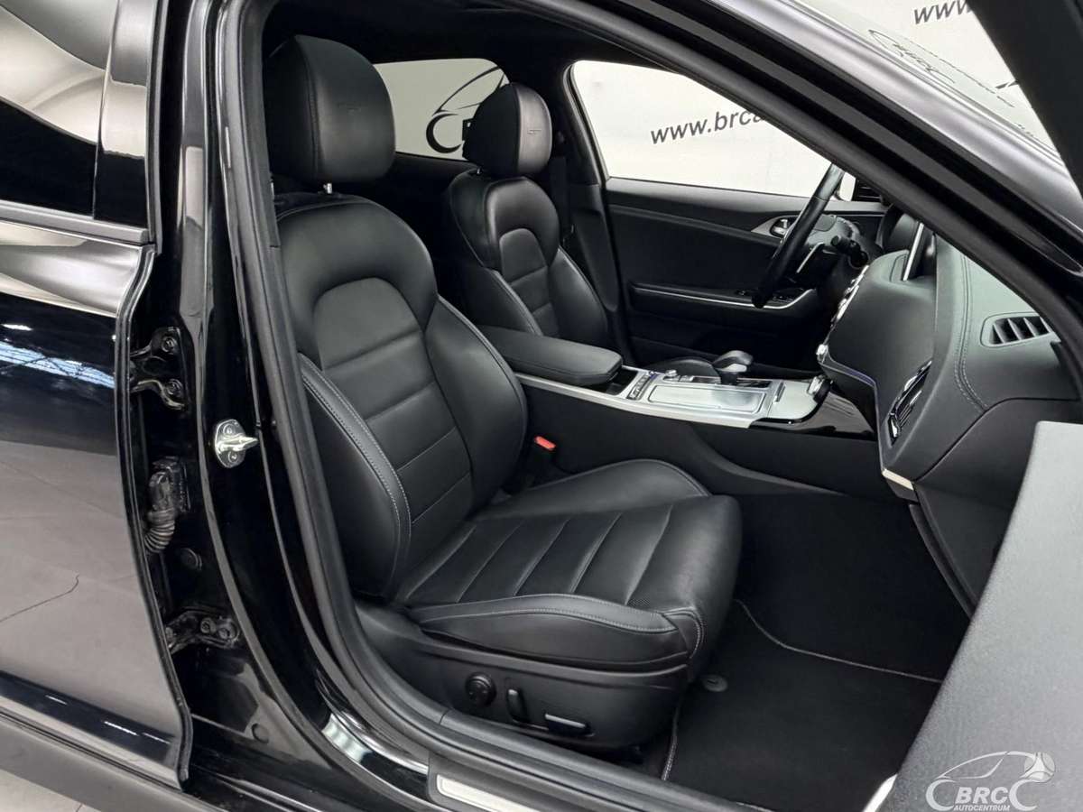 Kia Stinger, 3.3 l., Седан