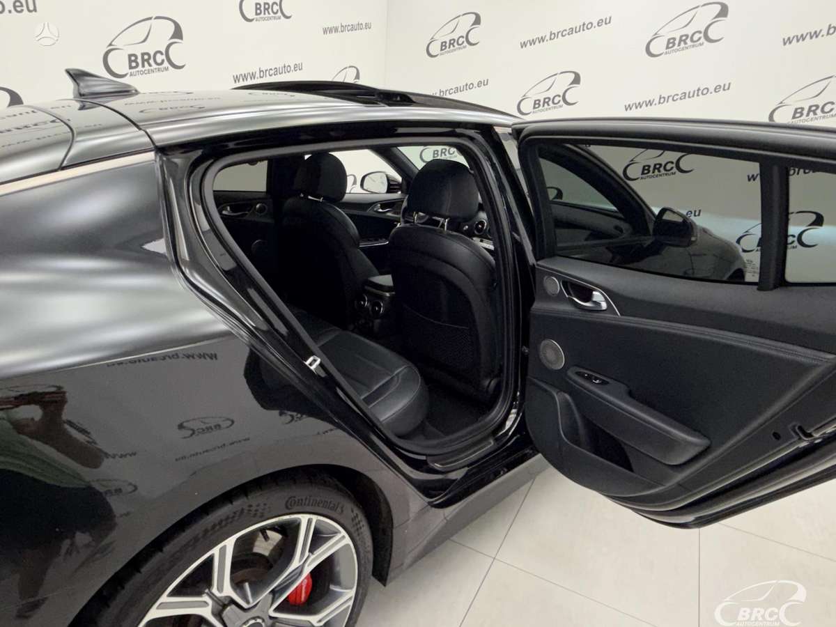 Kia Stinger, 3.3 l., Седан