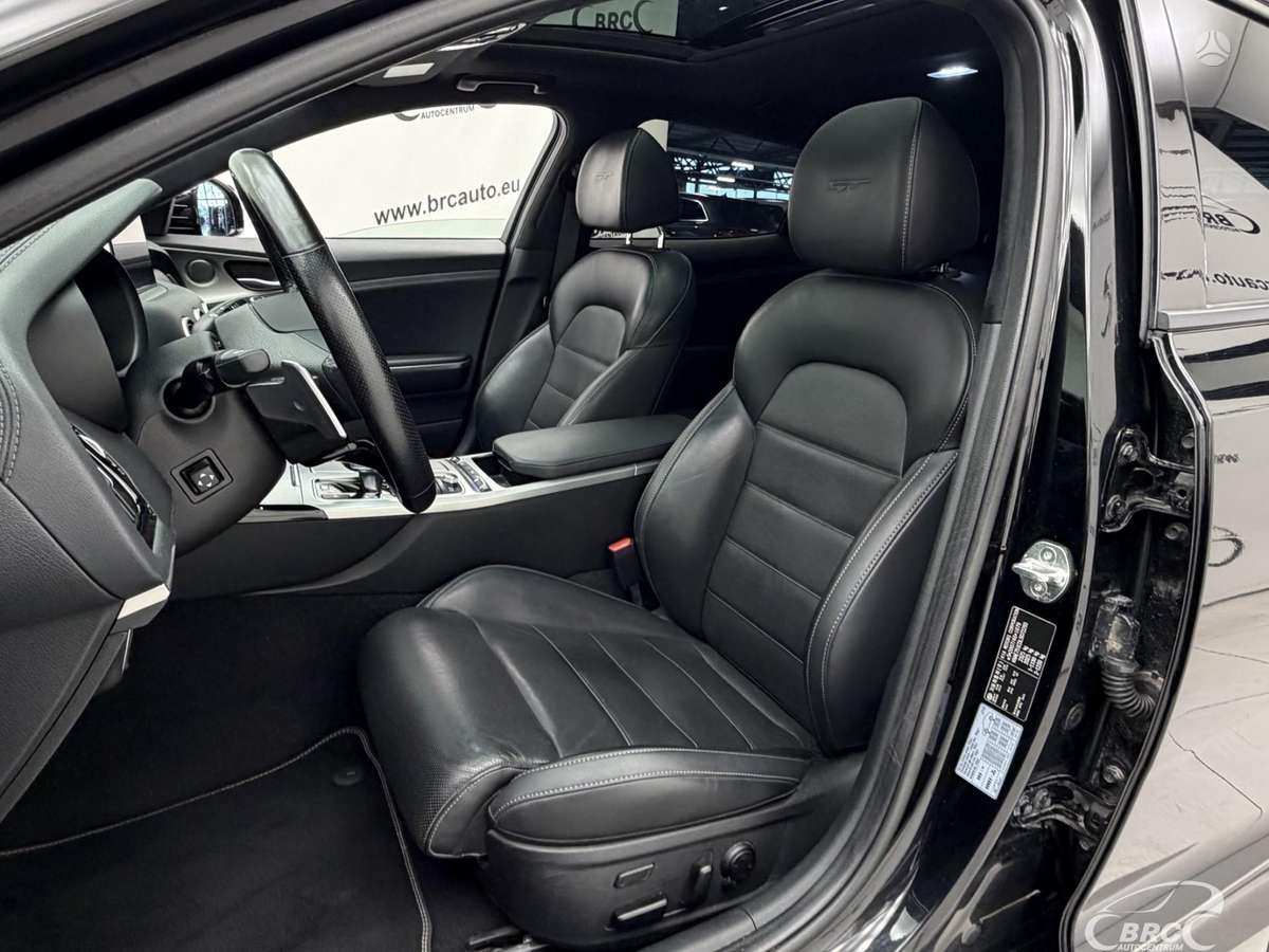 Kia Stinger, 3.3 l., Седан