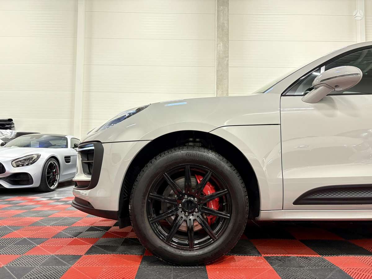 Porsche Macan - 9