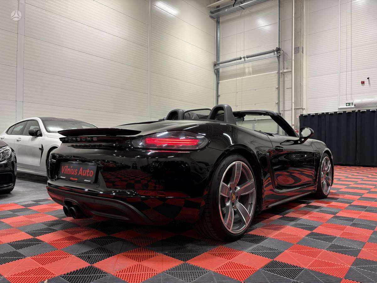 Porsche Boxster - 4