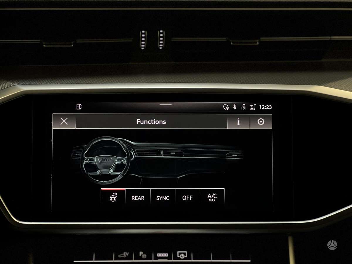 Audi A6, 2.0 l., Универсал