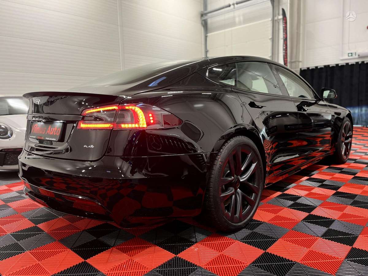 Tesla Model S, 100 kWh, sedanas