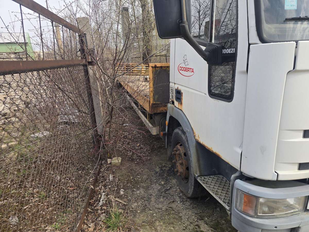 Iveco 100E21, платформы