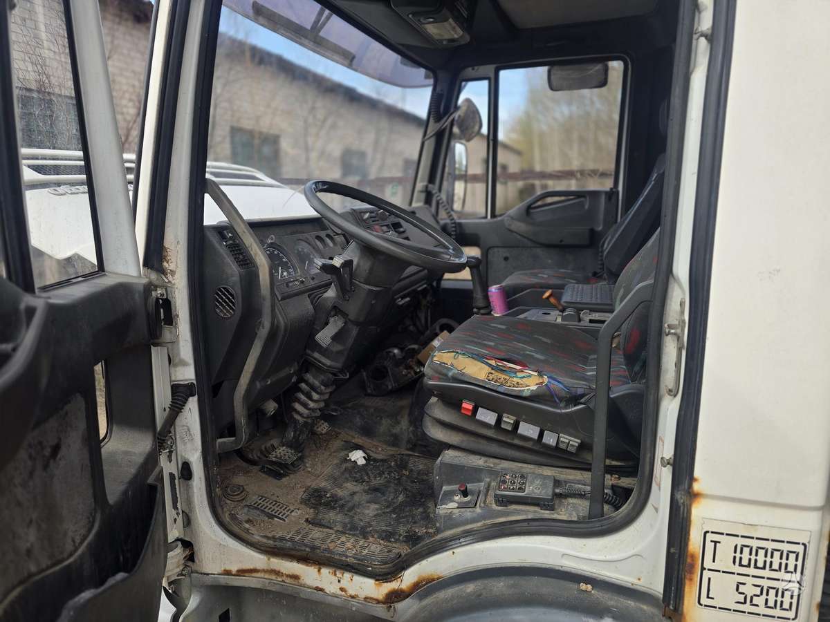Iveco 100E21, platformos